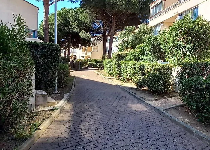 Mezzanine Au Centre De Avec Parking Prive - Fr-1-387-220 Apartament Marseillan (Herault)